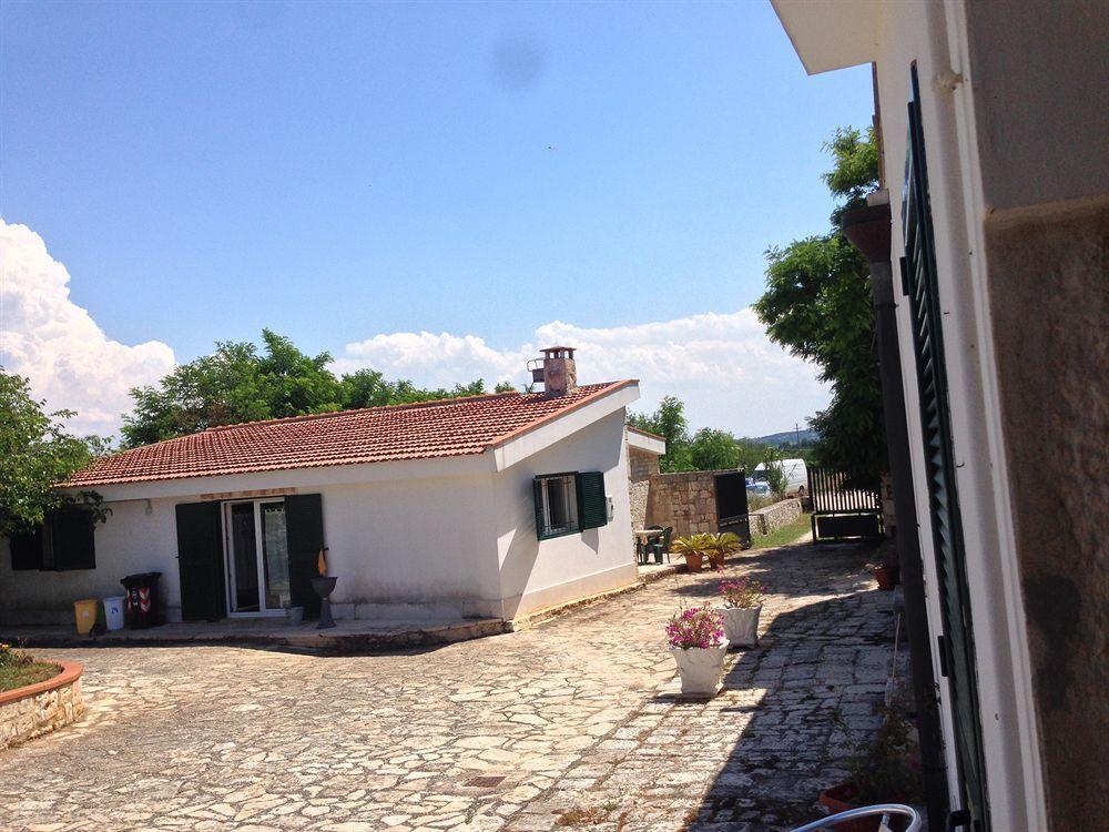 Appartement Dimora Del Sole à Putignano Extérieur photo